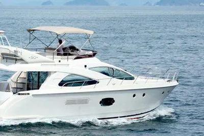 在星空会学飞, 尊享上海外滩、大连或三亚豪华游艇出航权益!