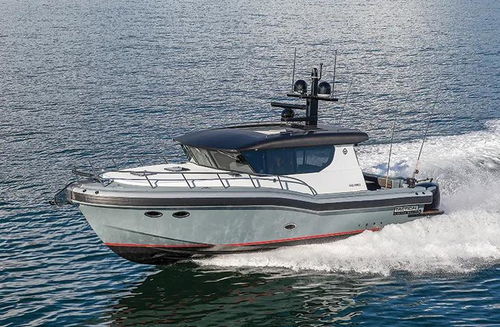 加拿大高定制铝合金游艇tactical 40 express,难得的精品