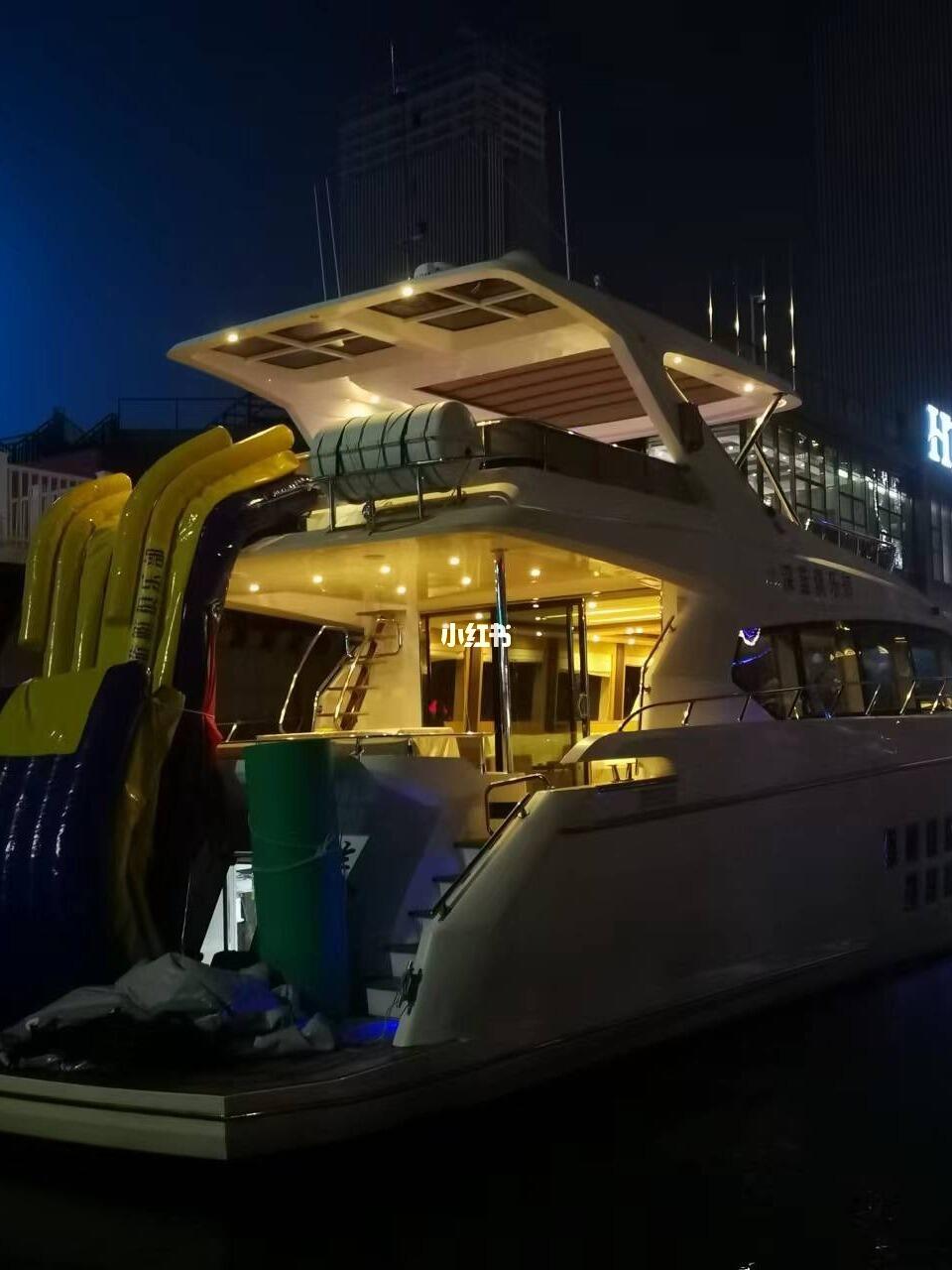 大连七夕夜航 游艇帆船间的星海浪漫